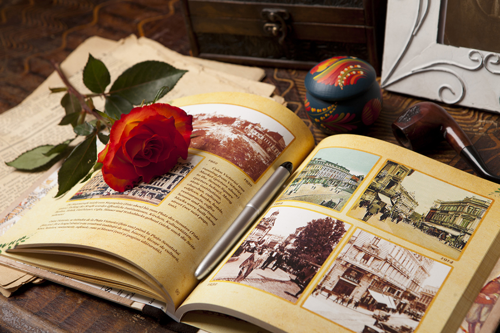 Cadou pentru el album cu imagini istorice Cadou pentru el album cu imagini istorice